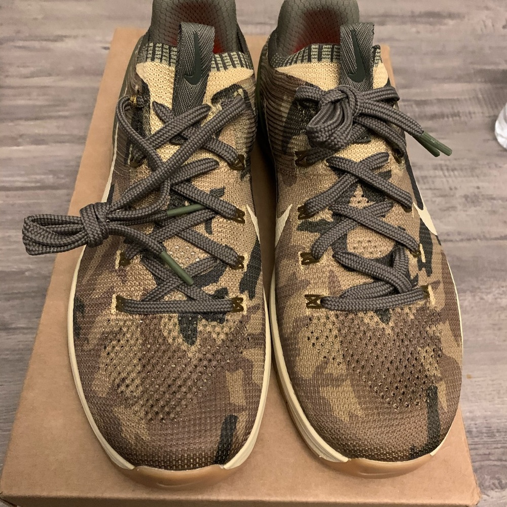 Nike men’s shoes